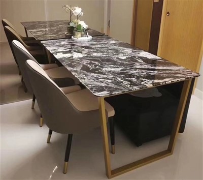 黒大理石トップダイニングテーブル