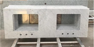 大理石製洗面台ダブルシンク